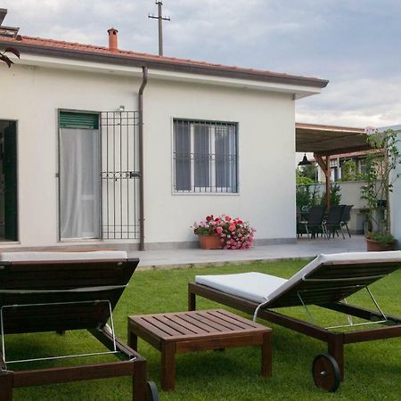 Macchia Home Марина-ди-Каррара Экстерьер фото